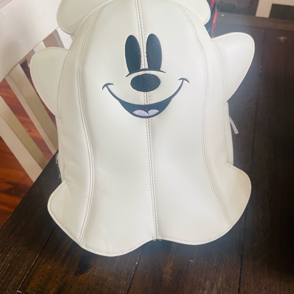 NWT glow flaw! Loungefly Mickey White Ghost Backpack